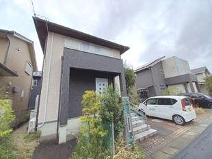 高町戸建の物件外観写真